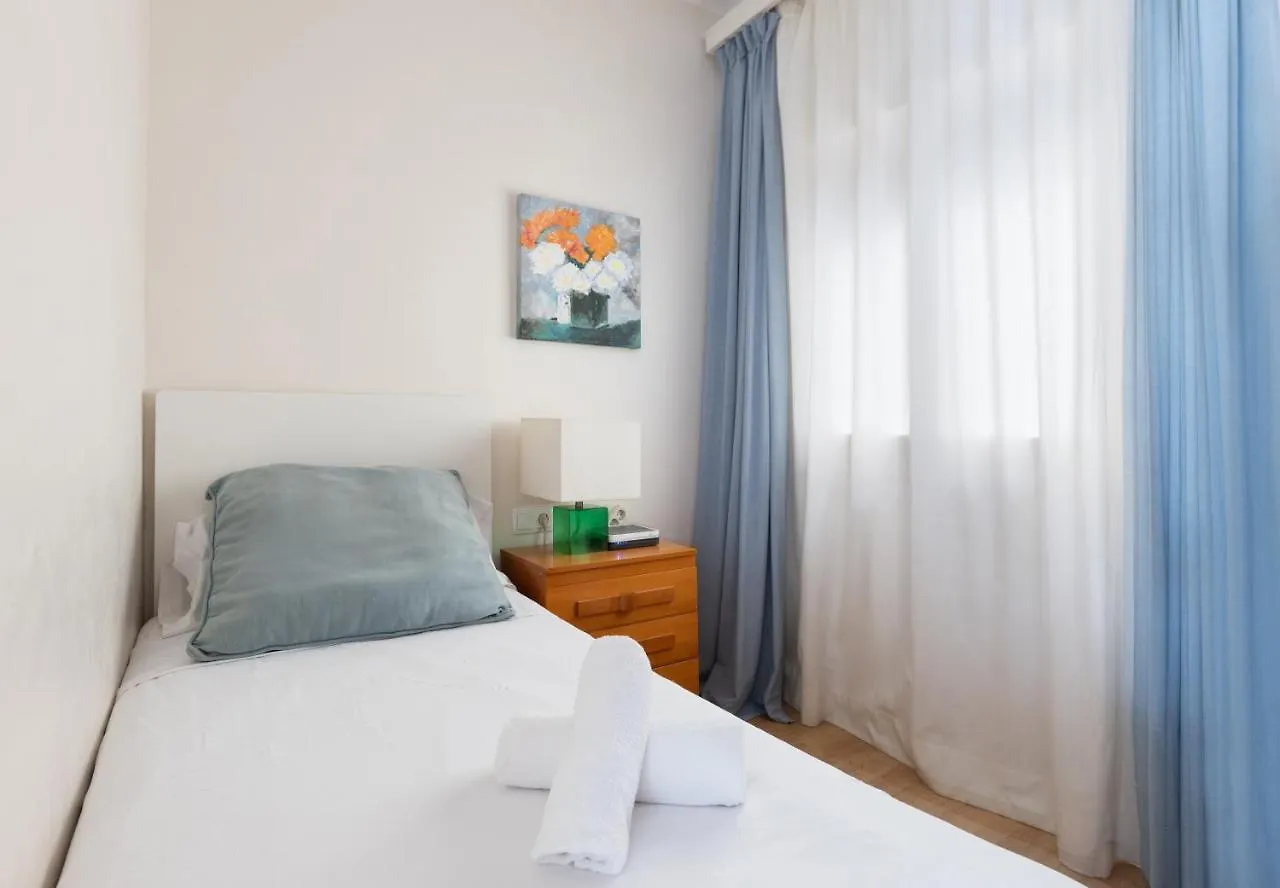 Lodging Apartments Guell Gaudi Barcelona